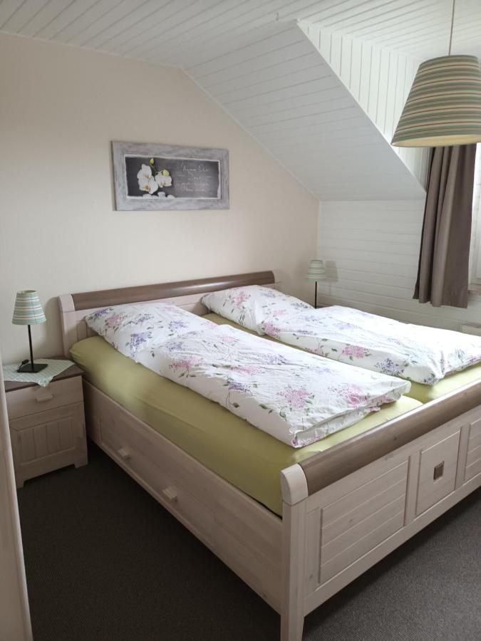 Ferienwohnung Am Dorfteich Фемарн Экстерьер фото